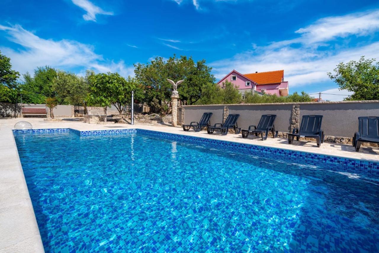 Villa Eagle Benkovac Ngoại thất bức ảnh